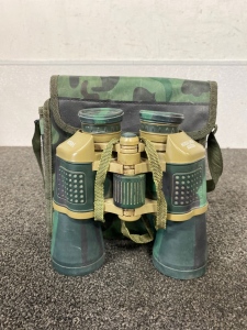 Pair Of Vizzion Night Vision 10X50 Camo Binoculars