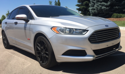 2017 FORD FUSION SE - BACKUP CAMERA!