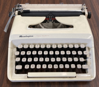 Vintage Remington Ten-Forty Typewriter