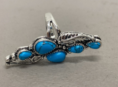 (1) Size 9 Long Turquoise 5 Stone Ring