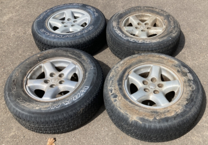 (4) Good Year Tires On Jeep 5-Bolt Wheels