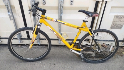 26" Manitou Iron Horse (Yellow) Bike