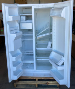 Kenmore Refrigerator With Ice and Water Dispenser