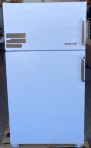 Gibson Frost Clear Energy Saver Refrigerator