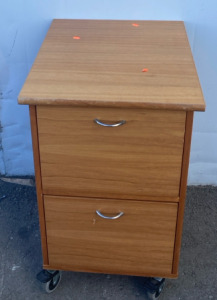 Light Wood Rolling Filling Cabinets 21&rdquo;x18&rdquo;x30&rdquo;