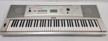 Yamaha Digital Keyboard W/Stand