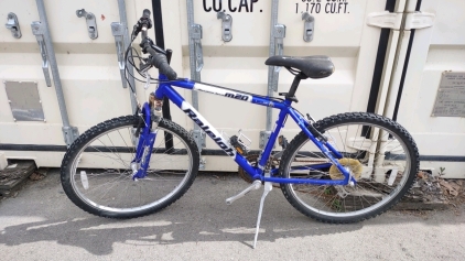 26" Raleigh M20 (Blue/White) Bike