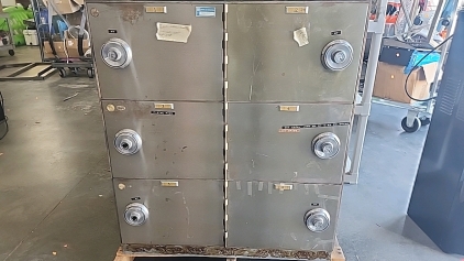 Safety Deposit Boxes (3x2, Combination)