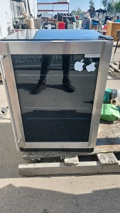 Mini Refridgerator -- Functional