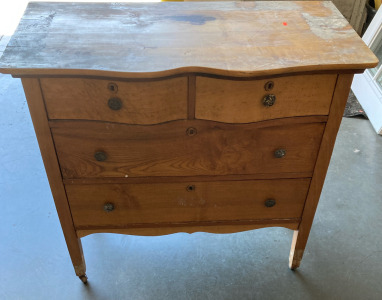4 Drawer Dresser