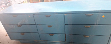 Cyan Hardwood 9 Drawer Dresser