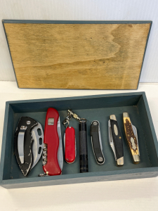 (6) Pocket Knives with Wooden case.