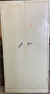 Medal Cabinet 36x18x72