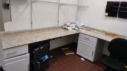 Whole Office Table Tops, Cupboards, Shelves & Black Paper Holders