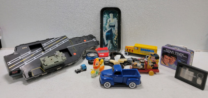 Vintage Toys & Star Trek Lunch Box