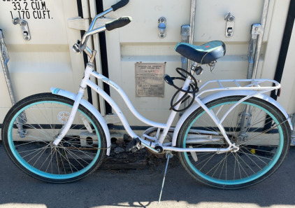 26&rdquo; Schwinn Baywood (White) Bike