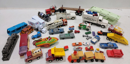 Metal Trucks & Such Includes Tonka Truck