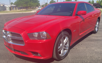 2012 DODGE CHARGER - AWD!