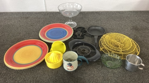 Assorted Kitchenwares