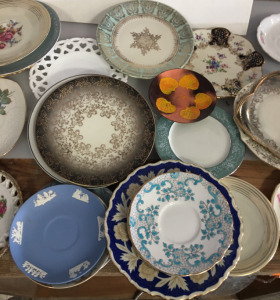 Assorted Fancy Dishes, Light Truck And SUV Cable Chains, & Printer Ink