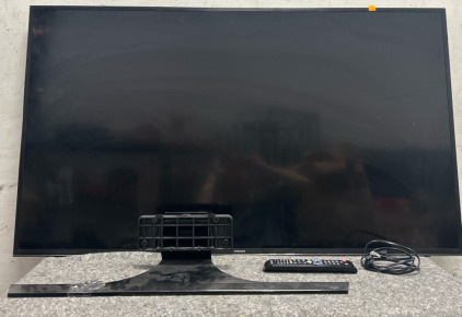 55&rdquo; Samsung TV W/ Stand & Remote