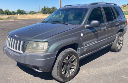 2004 JEEP GRAND CHEROKEE - 4x4!
