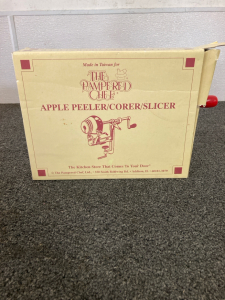 Apple peeler/corer