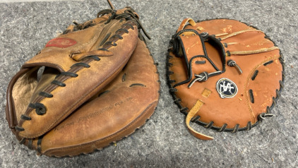 Catcher&rsquo;s Mitt & Small Practice Glove
