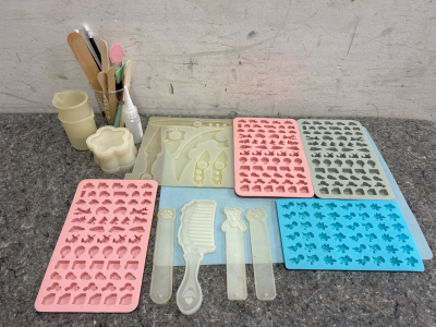 Silicone Molds & Accessories