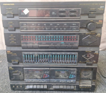 Soundesign AM-FM Stereo Receiver...BBFN