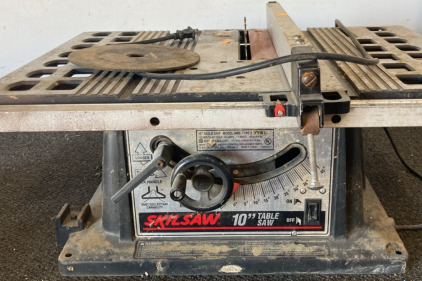Skil saw Light Weigh Table Saw