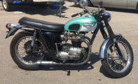 1967 TRIUMPH T120R 650cc MOTORCYCLE - 157 ORIGINAL MILES!!