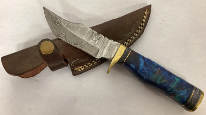 Fixed Blade Damascus Knife W/Resin Handle & Leather Sheath