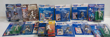 (1) Starting Lineup Assorted Baseball Figures