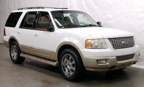 2005 Ford Expedition - 4x4! Clean!