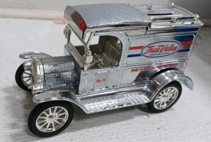 (1) True Value Hardware Diecast Cars