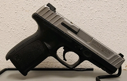 Smith & Wesson SD9VE 9mm Semi Automatic Pistol, No Magazine-- FBH3612