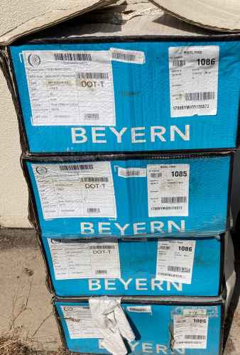 Beyern Rims 17x8.0 Still In Box
