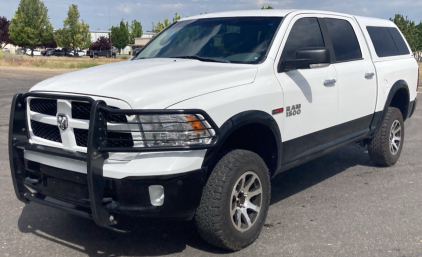 2014 RAM 1500 OUTDOORSMAN - 4X4 - CREW CAB !