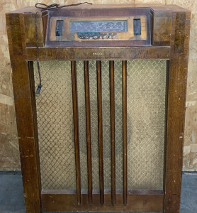 Antique Radio