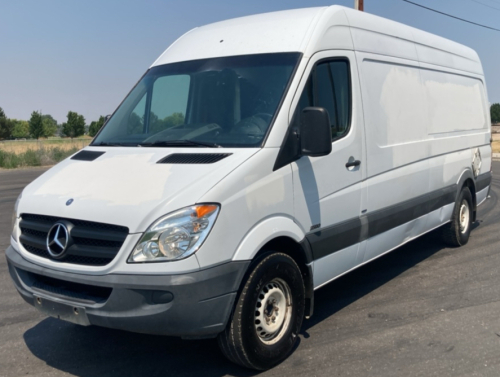 2012 MERCEDES SPRINTER - DIESEL!