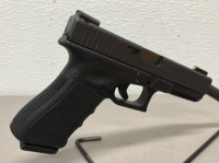 Glock Model 22 .40 Caliber, Semi Automatic Pistol - 3