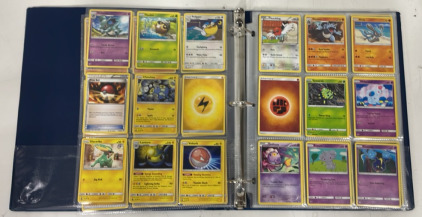 Pok&eacute;mon Binder W/ Tons Holos & Rares!