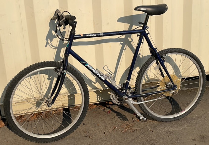 26&rdquo; Iboc Comp Mongoose (Dark Blue) Bike