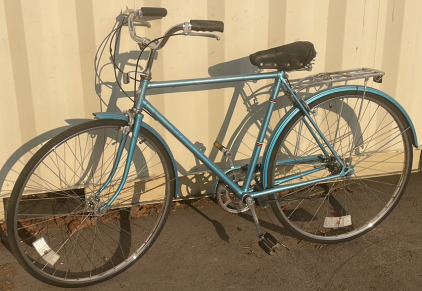 26&rdquo; Univega (Blue) Bike