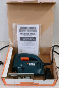 (1) Black&Decker Variable Speed & Two-Speed Jig Saw