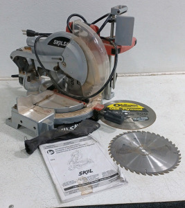 (1) Skilsaw Compund Miter Saw