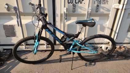 26" Huffy Trail Runner (Black/Light Blue) Bike
