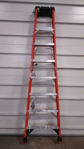 8' Werner (Orange) Ladder