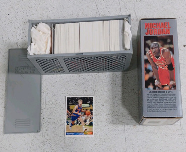 (1) Upper Deck Basketball '92-'93 Locker Series (1) Upper Deck Locker Series Limited Edition